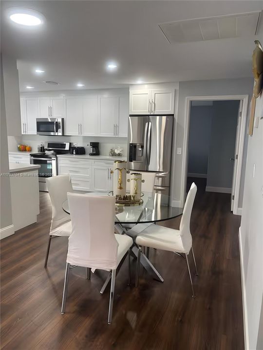 待售: $478,000 (3 贝兹, 2 浴室, 1583 平方英尺)