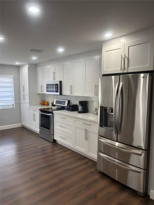 待售: $478,000 (3 贝兹, 2 浴室, 1583 平方英尺)