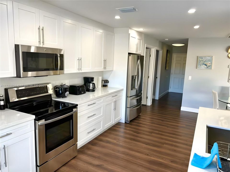 待售: $478,000 (3 贝兹, 2 浴室, 1583 平方英尺)