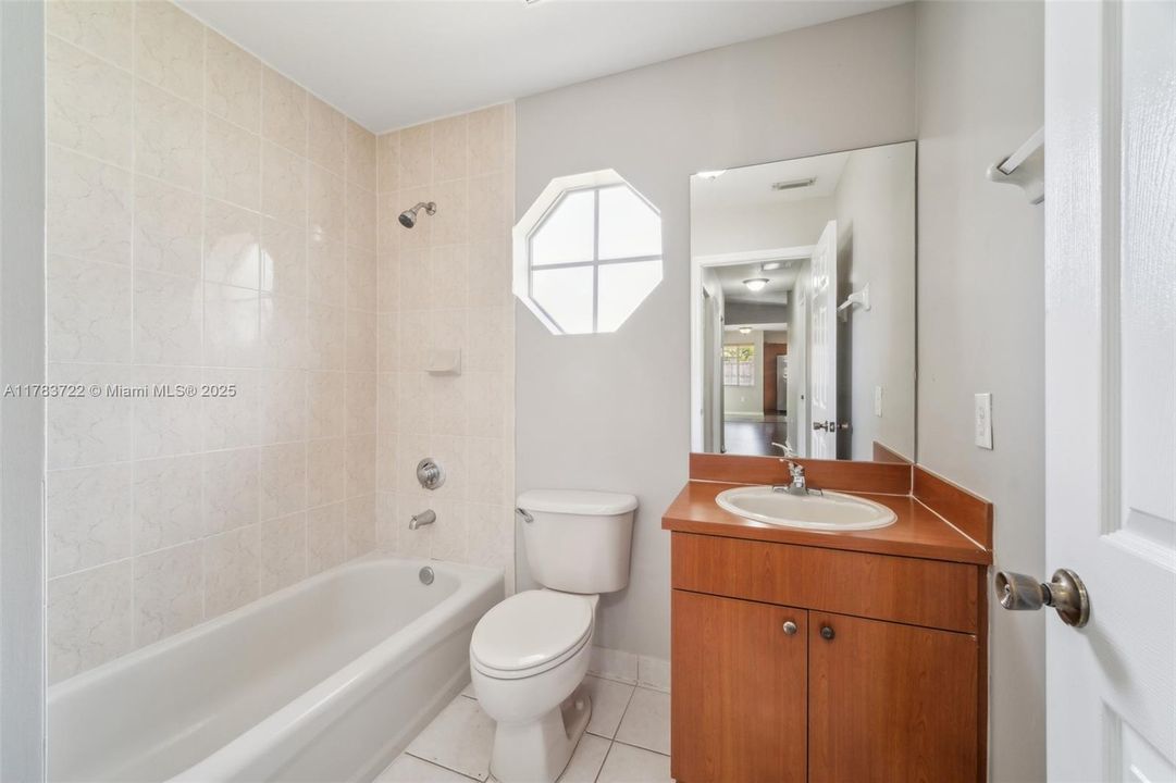 Recently Sold: $756,000 (4 beds, 2 baths, 1967 Square Feet)