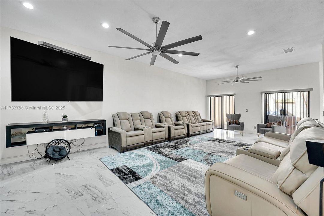 На продажу: $530,000 (3 спален, 2 ванн, 2652 Квадратных фут)