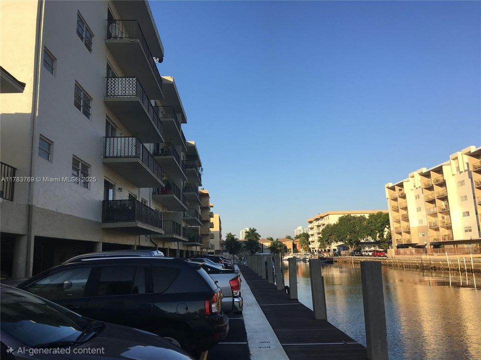 For Sale: $176,000 (1 beds, 1 baths, 750 Square Feet)