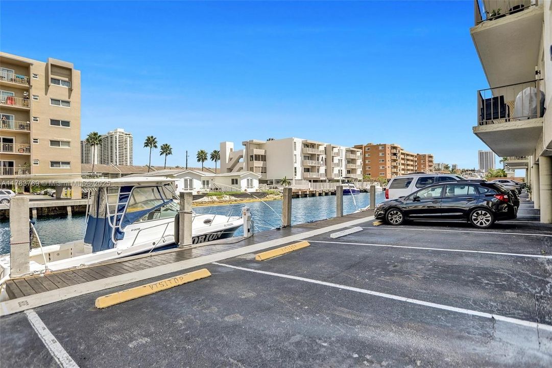 For Sale: $176,000 (1 beds, 1 baths, 750 Square Feet)