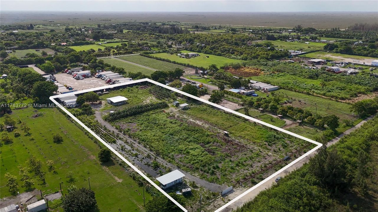 待售: $725,000 (0 贝兹, 0 浴室, 0 平方英尺)