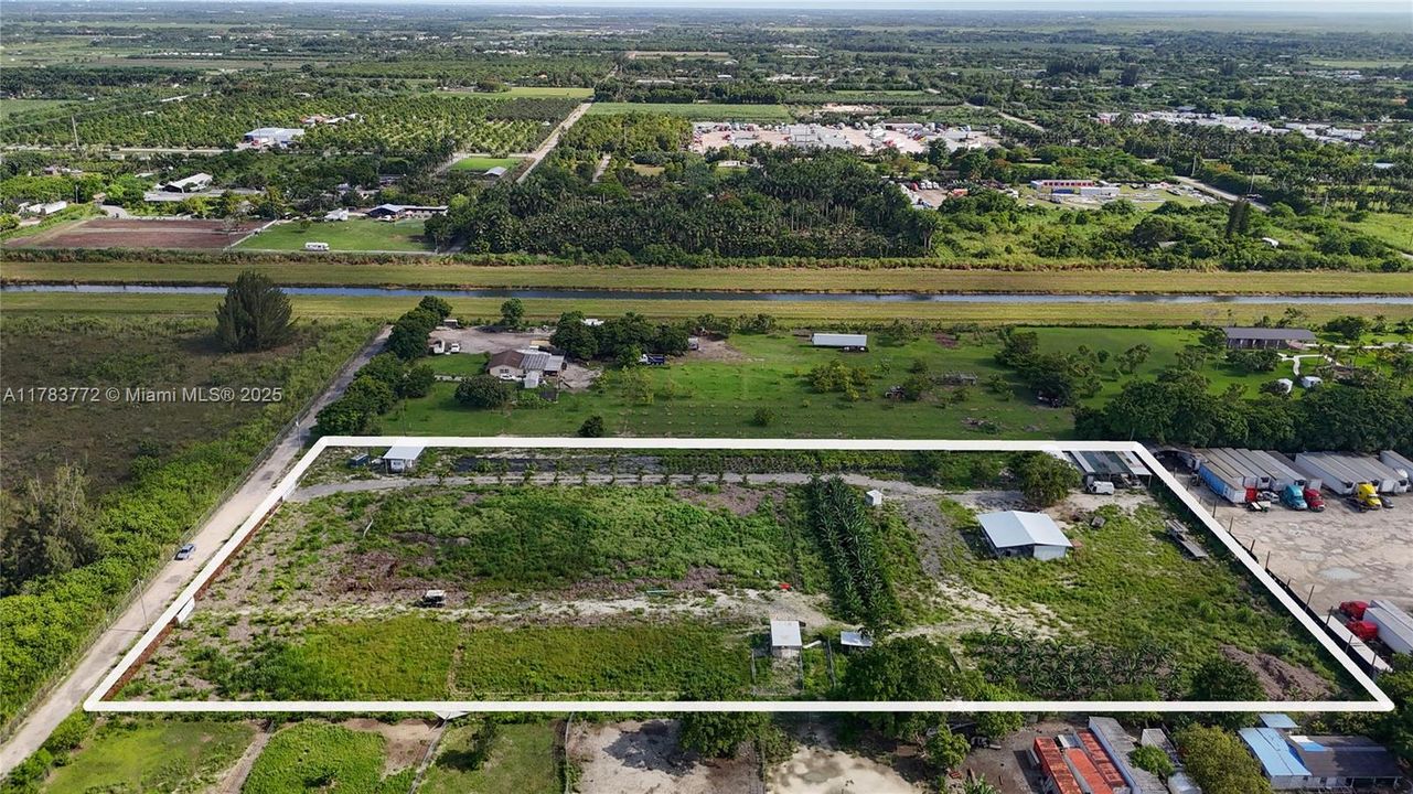 待售: $725,000 (0 贝兹, 0 浴室, 0 平方英尺)