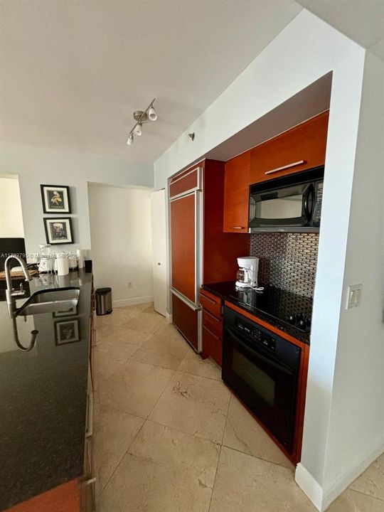 En Venta: $730,000 (1 camas, 1 baños, 844 Pies cuadrados)