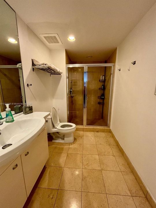 En Venta: $730,000 (1 camas, 1 baños, 844 Pies cuadrados)