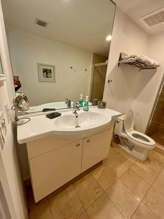 En Venta: $730,000 (1 camas, 1 baños, 844 Pies cuadrados)