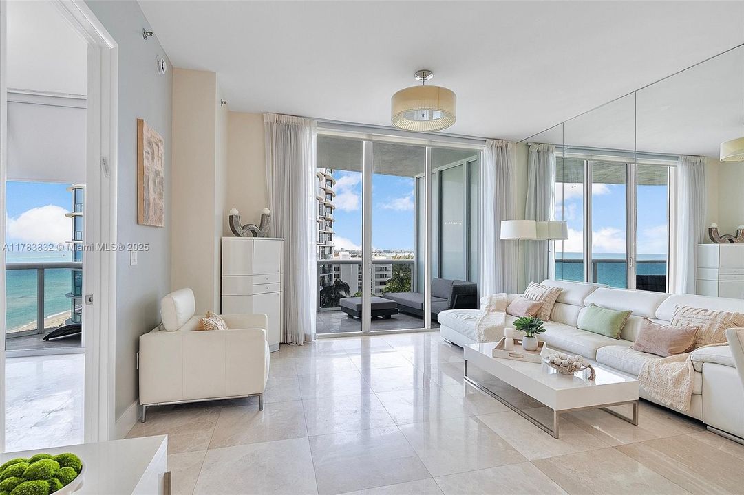 Недавно арендовано: $8,500 (3 спален, 3 ванн, 1974 Квадратных фут)