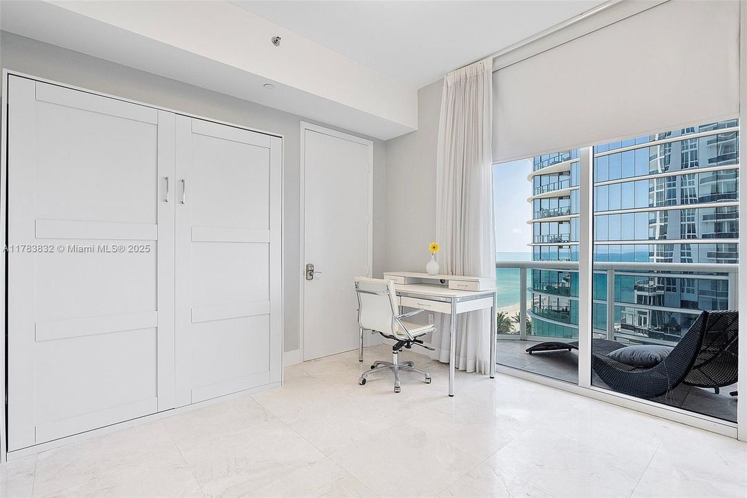 Недавно арендовано: $8,500 (3 спален, 3 ванн, 1974 Квадратных фут)