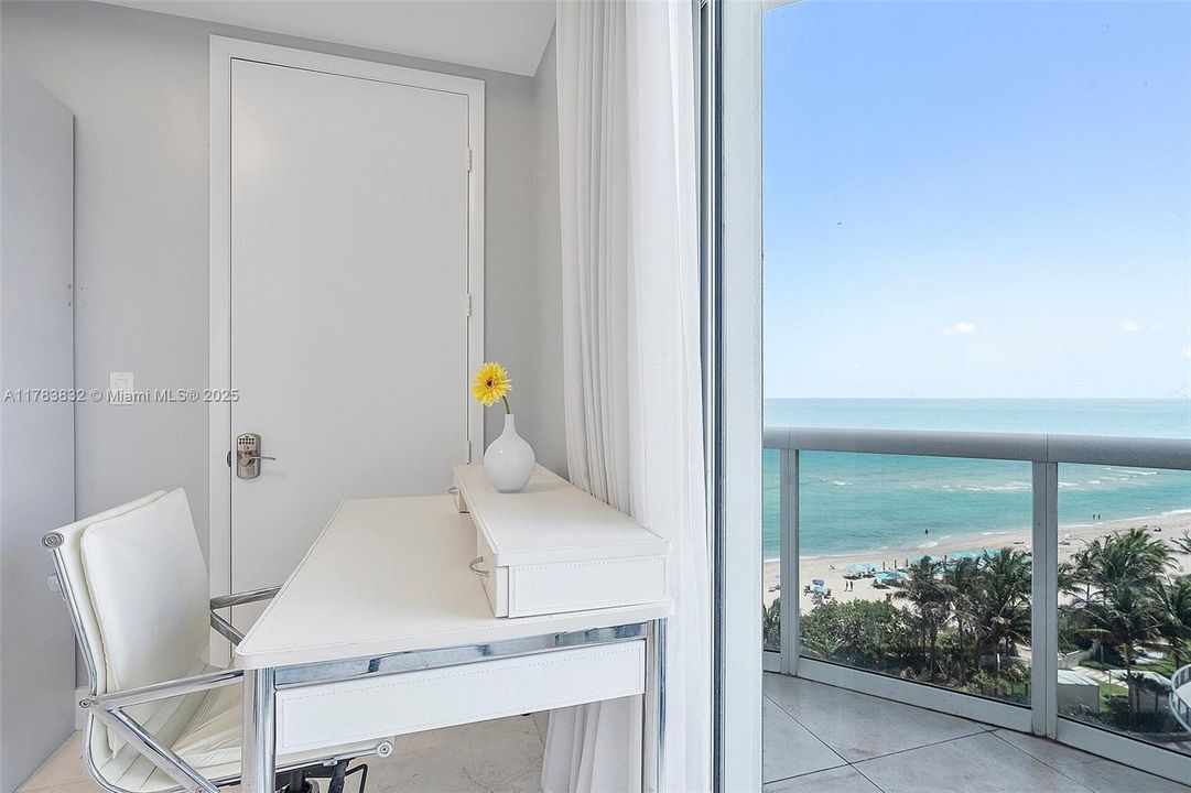 Недавно арендовано: $8,500 (3 спален, 3 ванн, 1974 Квадратных фут)