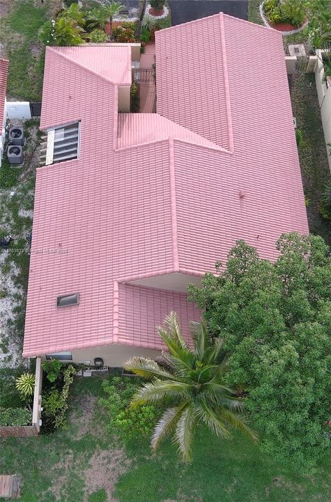 Recently Sold: $565,000 (3 beds, 2 baths, 1861 Square Feet)