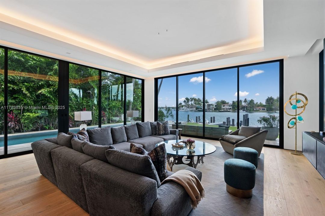 En Venta: $19,999,000 (4 camas, 4 baños, 5146 Pies cuadrados)
