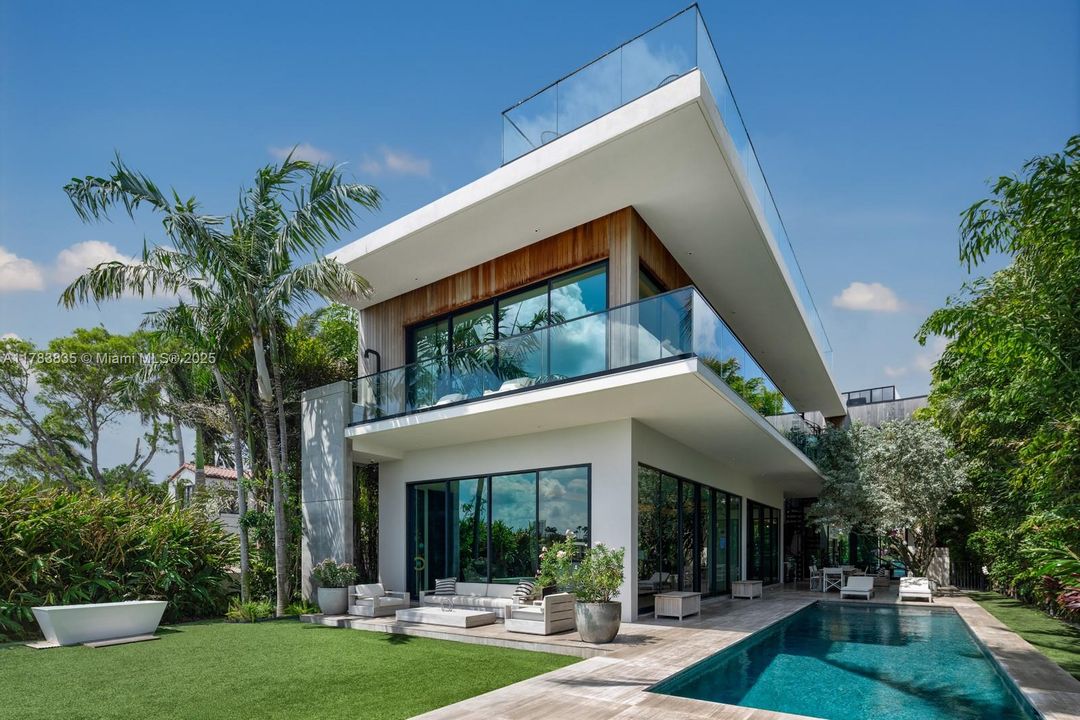 En Venta: $19,999,000 (4 camas, 4 baños, 5146 Pies cuadrados)