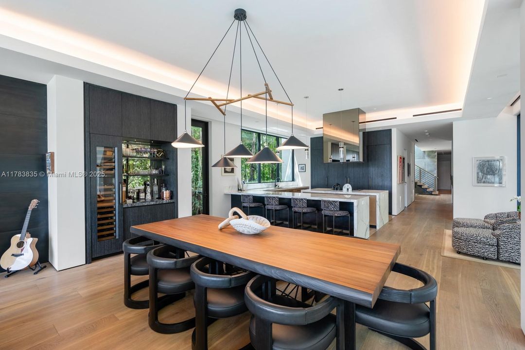 En Venta: $19,999,000 (4 camas, 4 baños, 5146 Pies cuadrados)