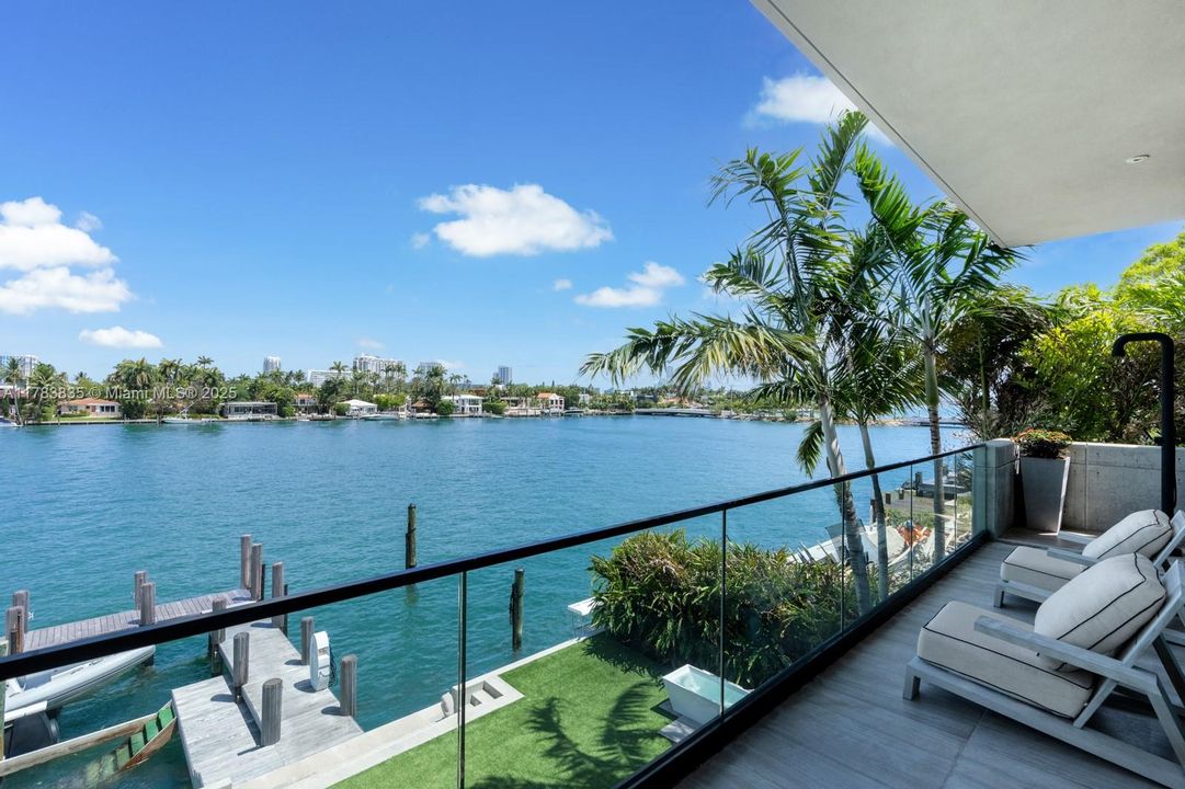 En Venta: $19,999,000 (4 camas, 4 baños, 5146 Pies cuadrados)
