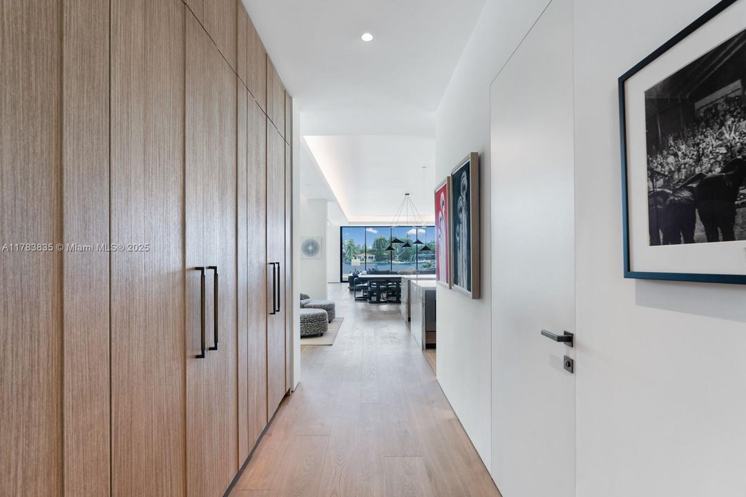 En Venta: $19,999,000 (4 camas, 4 baños, 5146 Pies cuadrados)