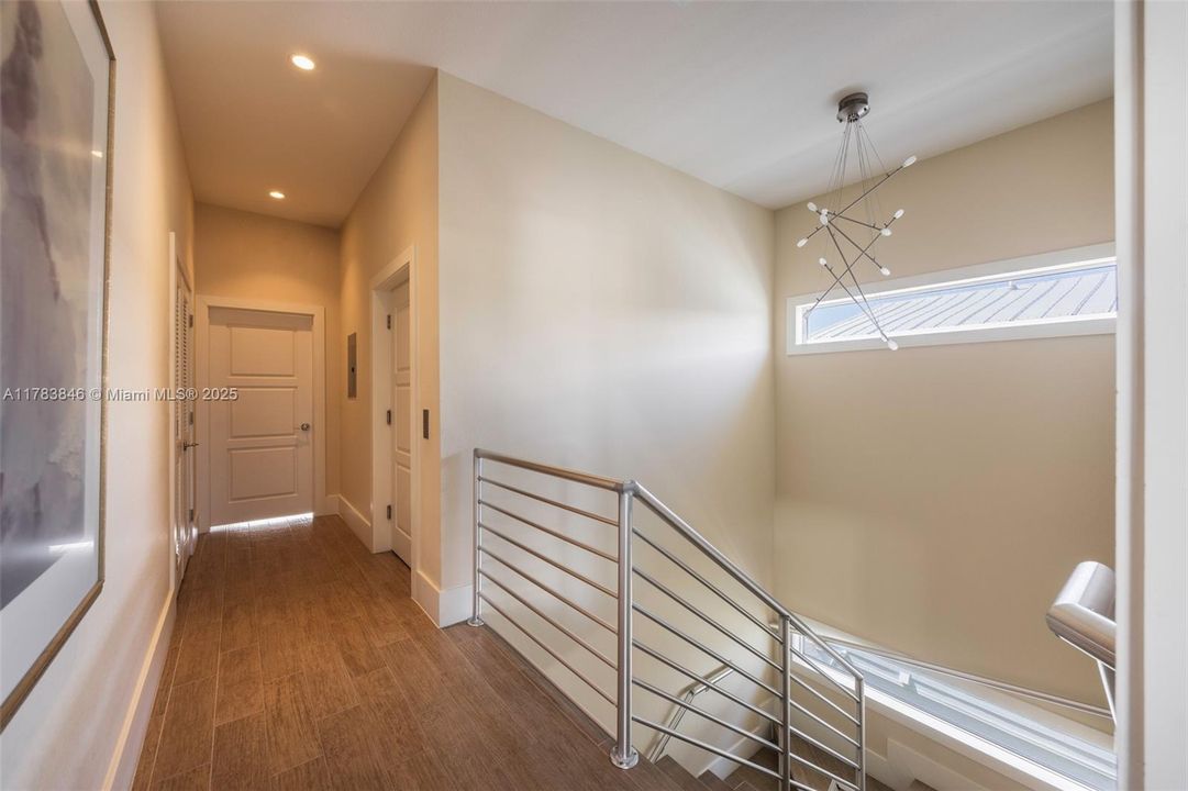 待售: $1,950,000 (4 贝兹, 5 浴室, 3198 平方英尺)