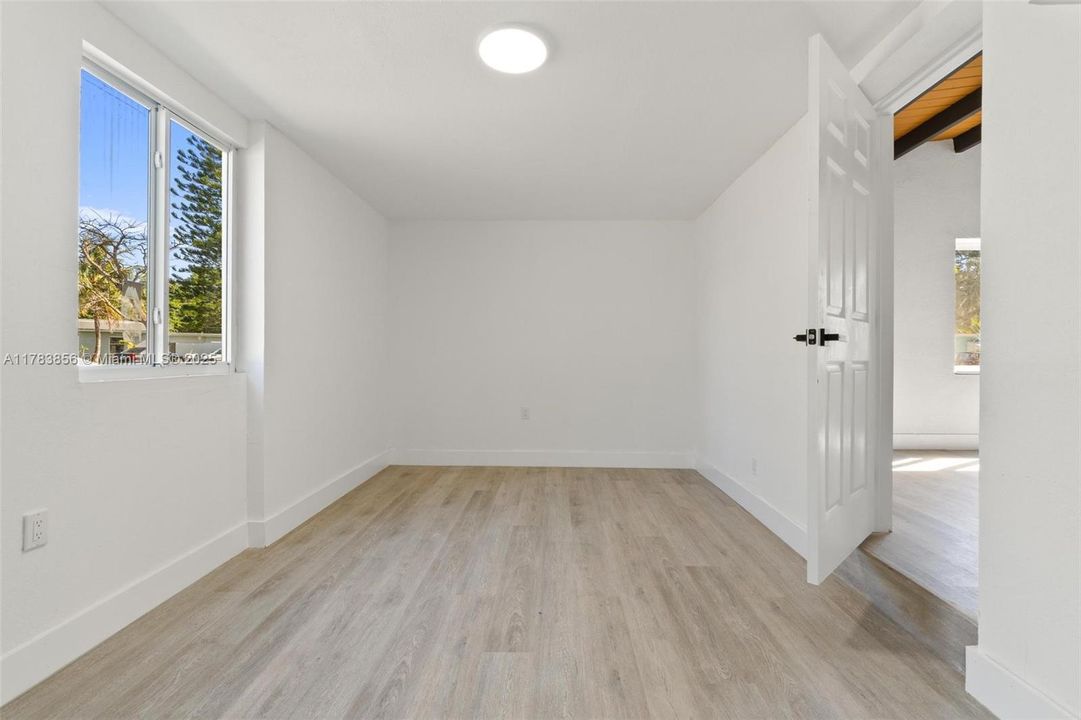 Недавно продано: $489,000 (3 спален, 2 ванн, 0 Квадратных фут)