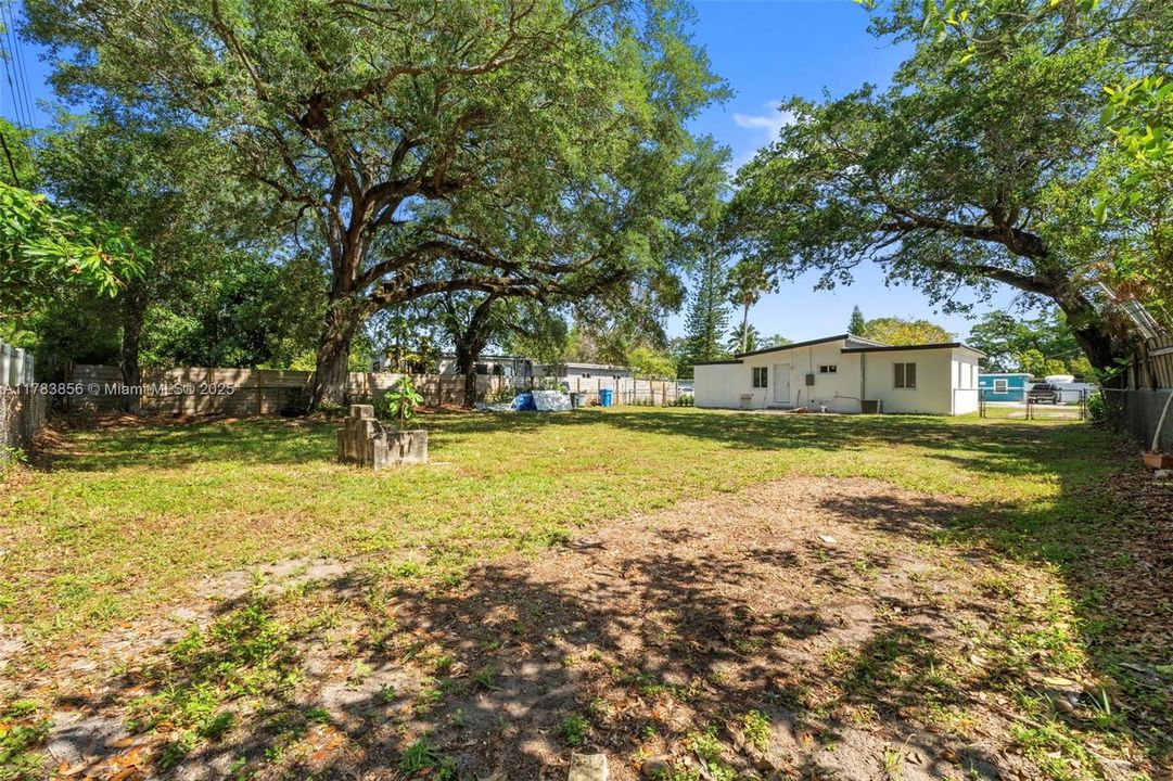 Недавно продано: $489,000 (3 спален, 2 ванн, 0 Квадратных фут)