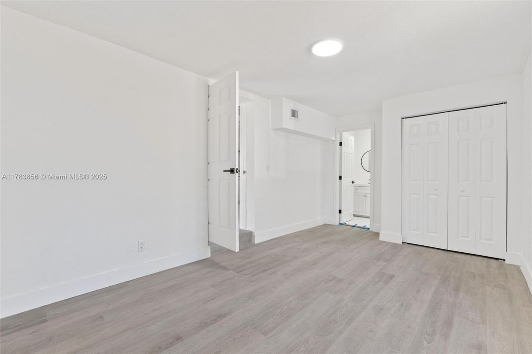 Недавно продано: $489,000 (3 спален, 2 ванн, 0 Квадратных фут)