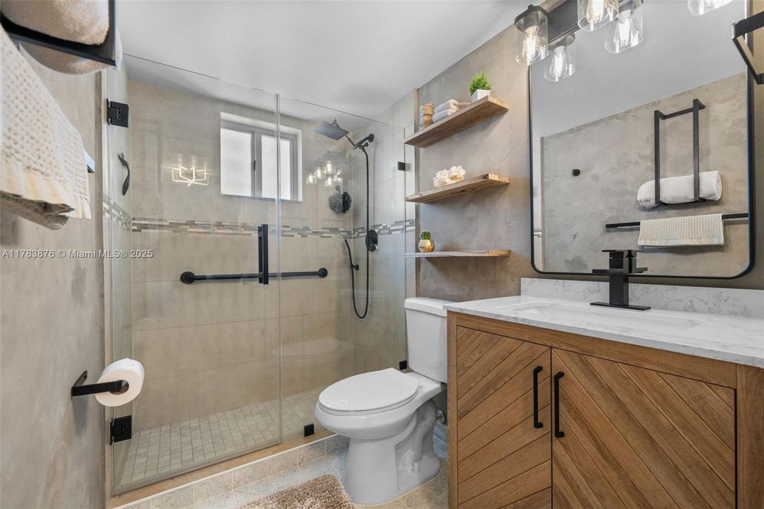 Недавно продано: $799,000 (2 спален, 2 ванн, 1040 Квадратных фут)