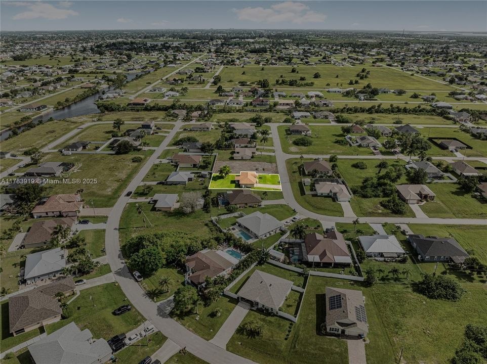 合同活跃: $270,000 (3 贝兹, 2 浴室, 0 平方英尺)