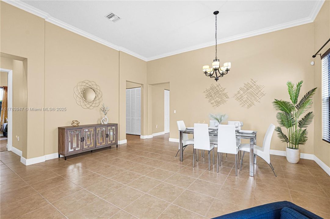 Recently Sold: $969,500 (4 beds, 3 baths, 2320 Square Feet)