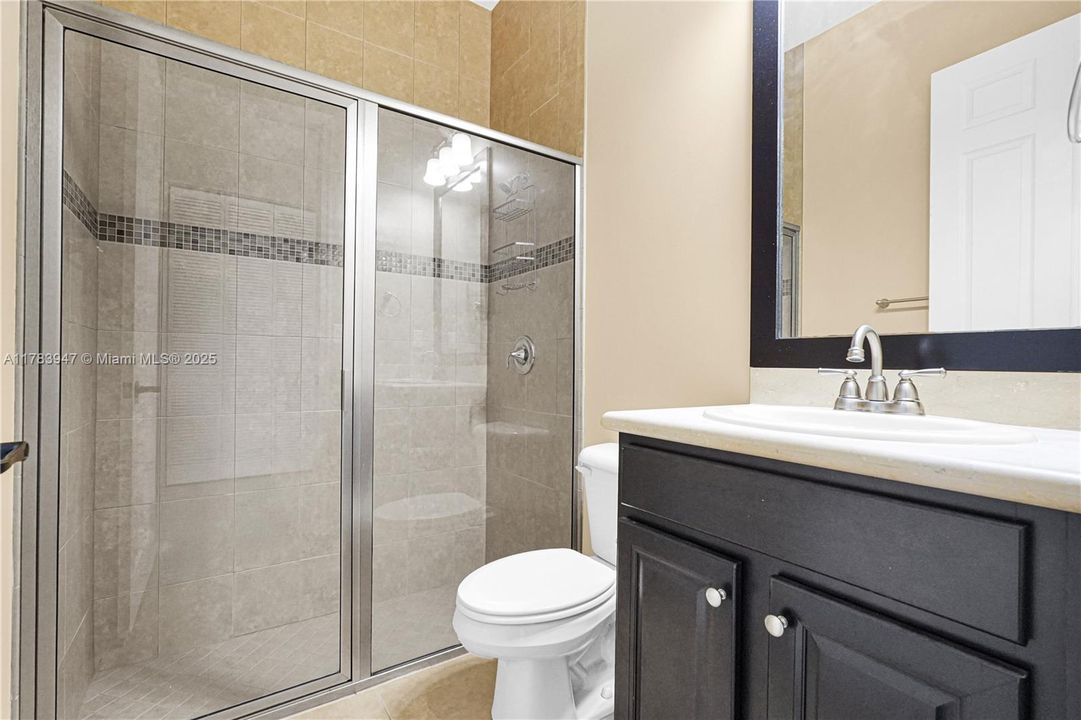 Recently Sold: $969,500 (4 beds, 3 baths, 2320 Square Feet)