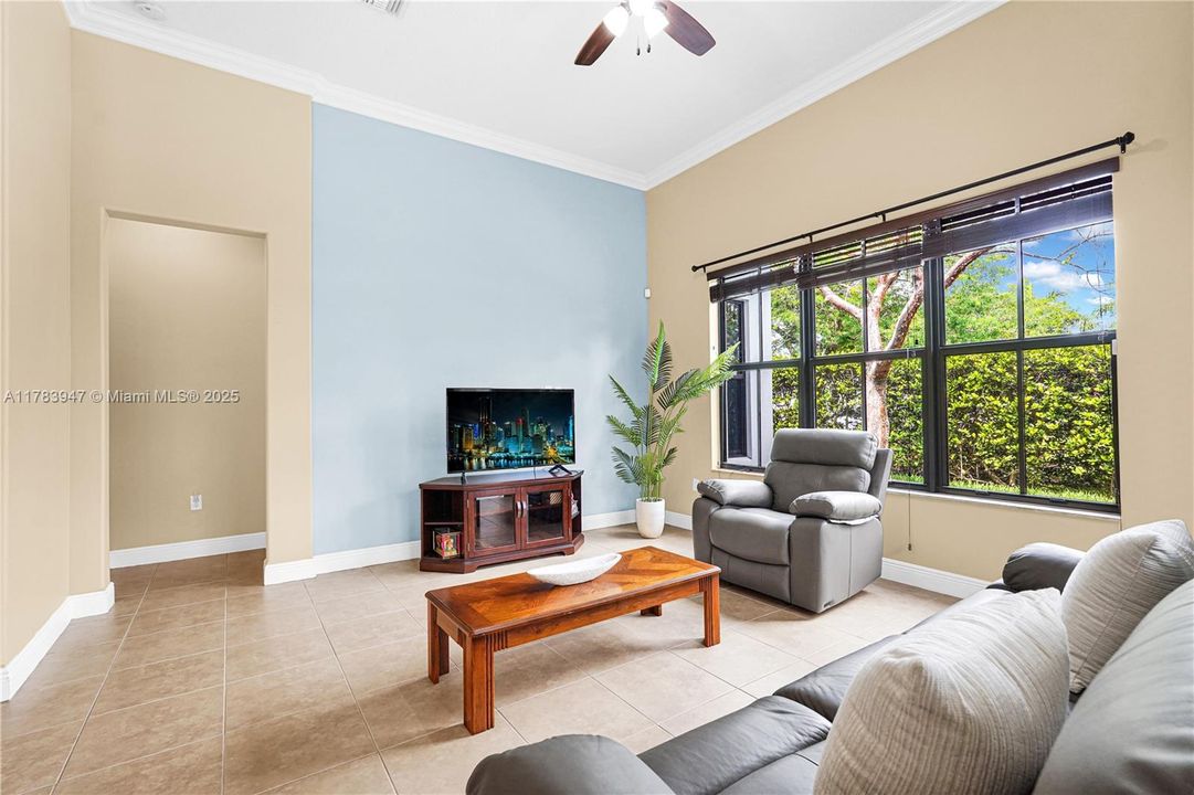 Recently Sold: $969,500 (4 beds, 3 baths, 2320 Square Feet)