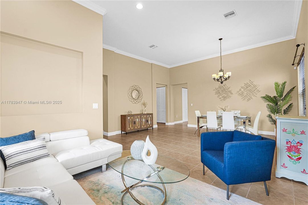 Recently Sold: $969,500 (4 beds, 3 baths, 2320 Square Feet)