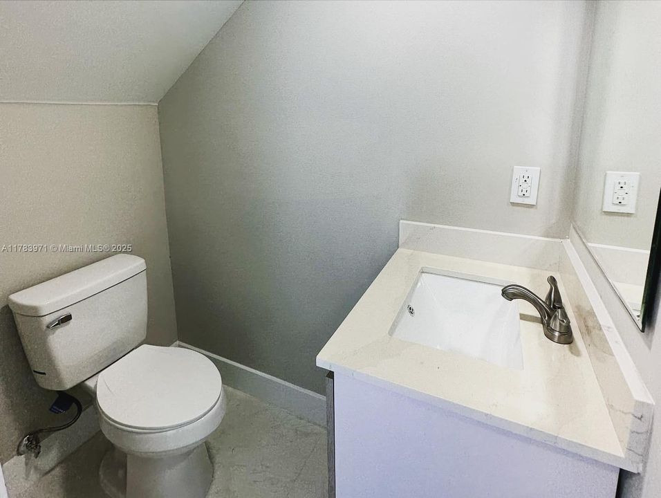 For Sale: $537,500 (0 beds, 0 baths, 1400 Square Feet)