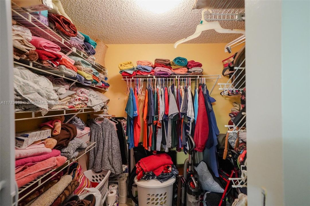 En Venta: $212,000 (2 camas, 2 baños, 0 Pies cuadrados)