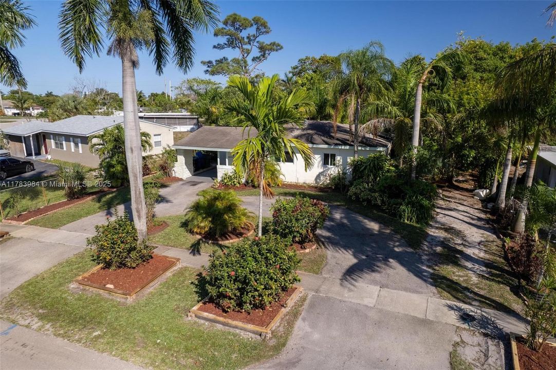 Recently Sold: $400,000 (3 beds, 1 baths, 952 Square Feet)