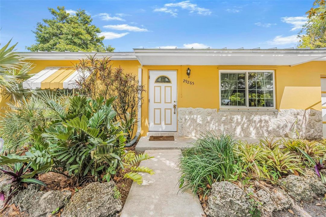 Недавно продано: $599,000 (3 спален, 2 ванн, 1710 Квадратных фут)