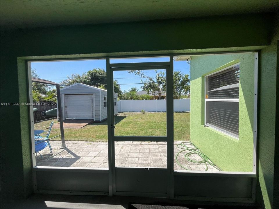 Active With Contract: $395,000 (4 beds, 2 baths, 1816 Square Feet)