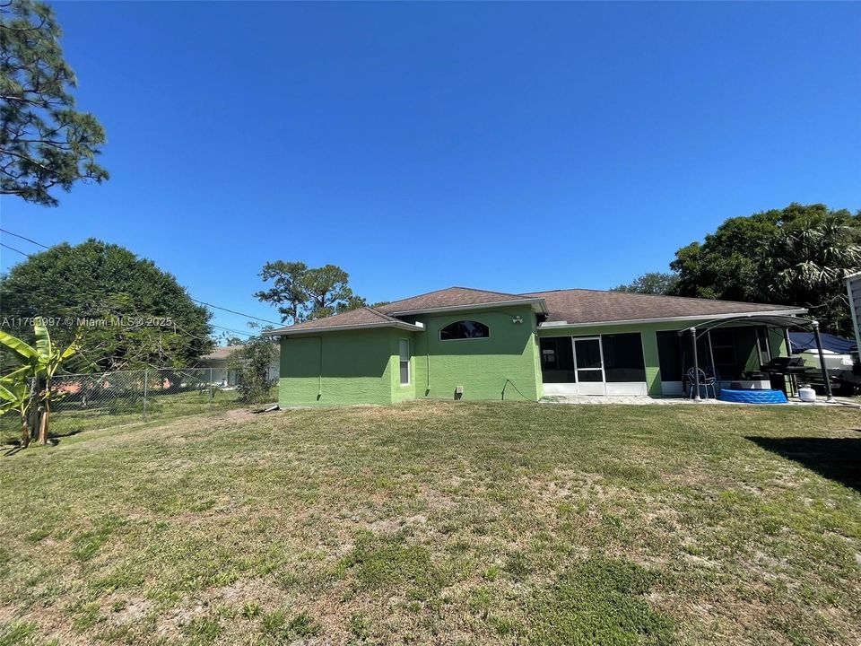 Active With Contract: $395,000 (4 beds, 2 baths, 1816 Square Feet)