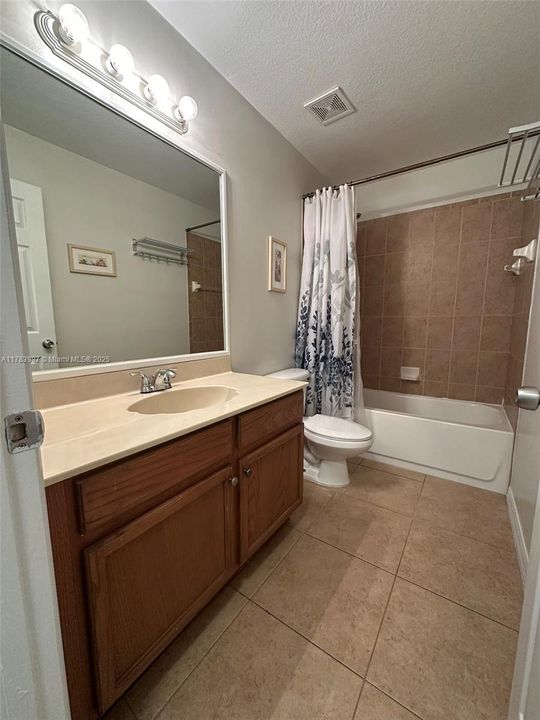 Active With Contract: $395,000 (4 beds, 2 baths, 1816 Square Feet)