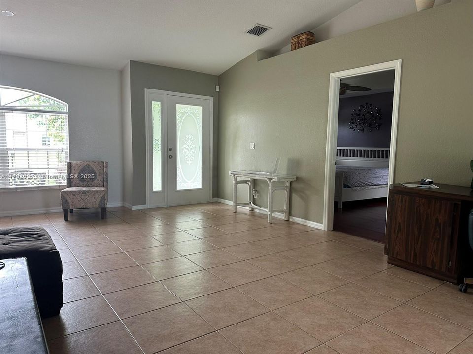 Active With Contract: $395,000 (4 beds, 2 baths, 1816 Square Feet)