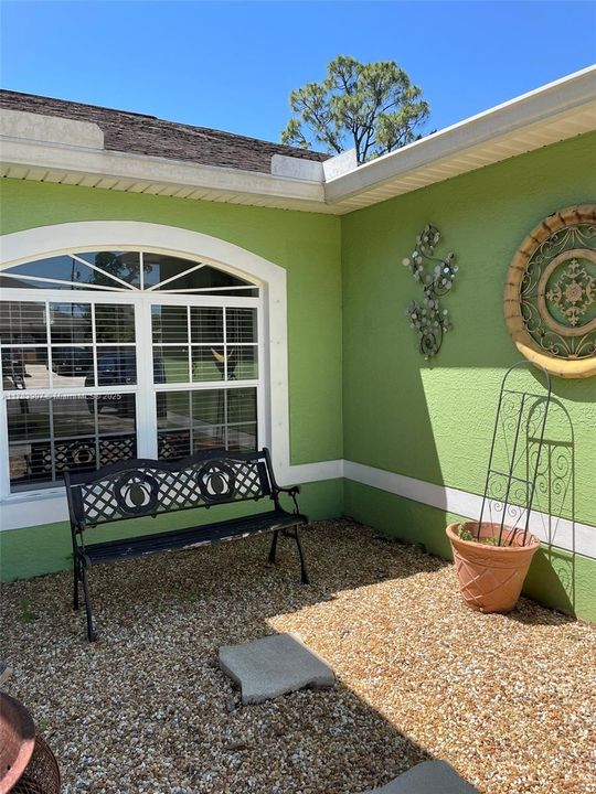 Active With Contract: $395,000 (4 beds, 2 baths, 1816 Square Feet)