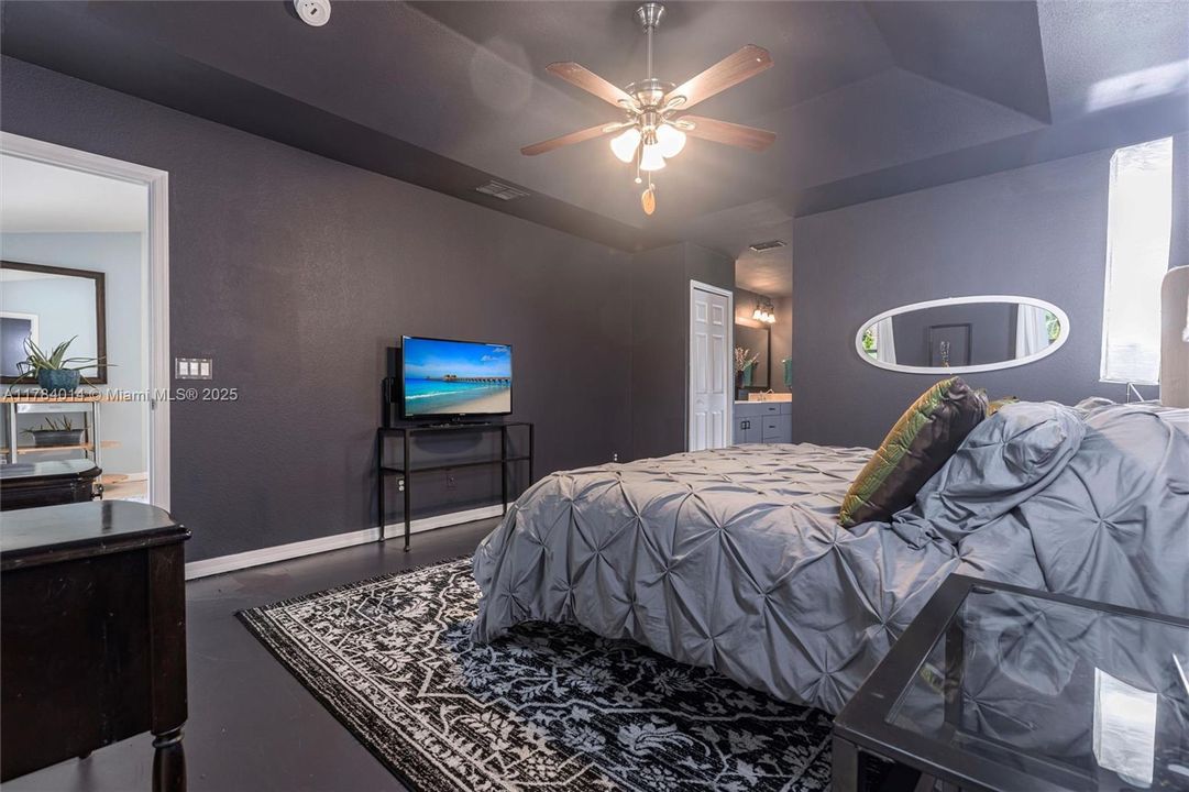 待售: $540,000 (3 贝兹, 2 浴室, 1708 平方英尺)