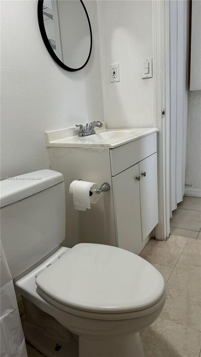 Recently Sold: $630,000 (3 beds, 2 baths, 1402 Square Feet)