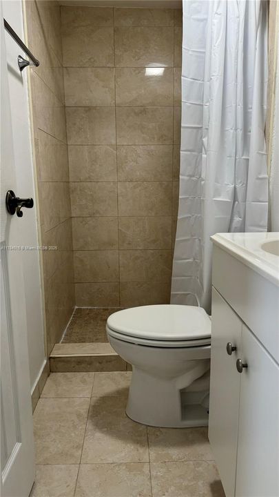 Recently Sold: $630,000 (3 beds, 2 baths, 1402 Square Feet)