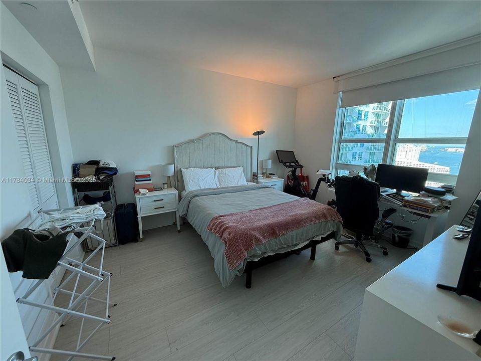 最近租的: $3,400 (1 贝兹, 1 浴室, 702 平方英尺)