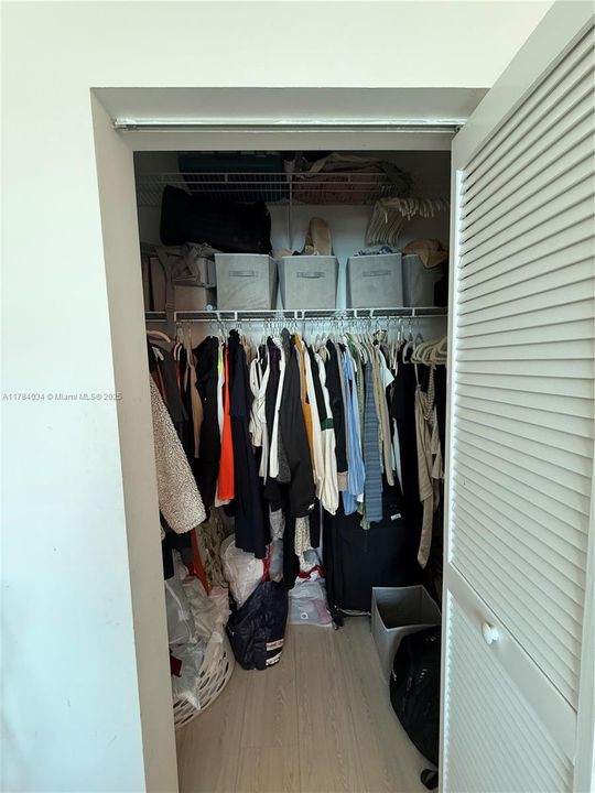 最近租的: $3,400 (1 贝兹, 1 浴室, 702 平方英尺)