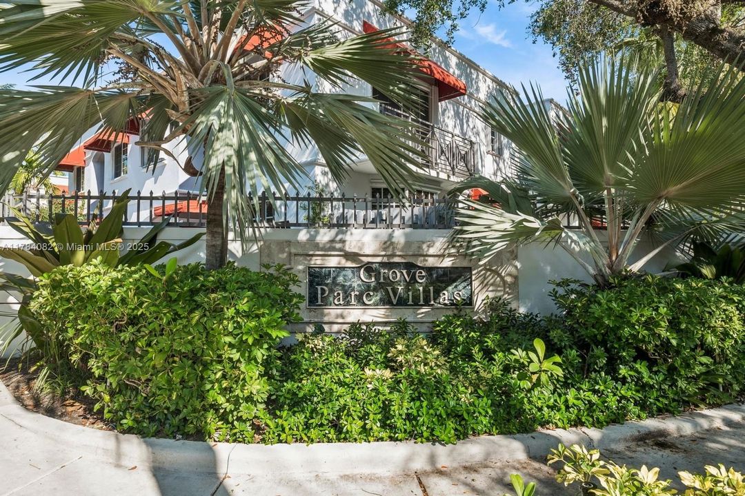 Grove Park Villas, a boutique complex of just 8 villas