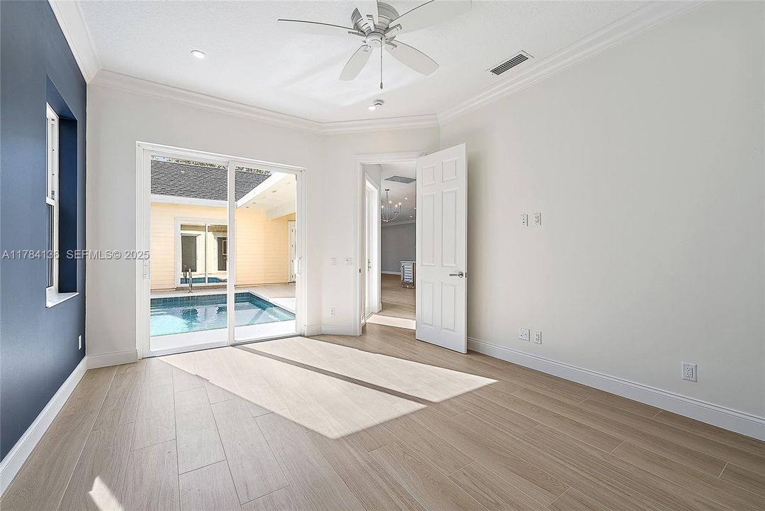 На продажу: $1,350,000 (3 спален, 2 ванн, 2008 Квадратных фут)