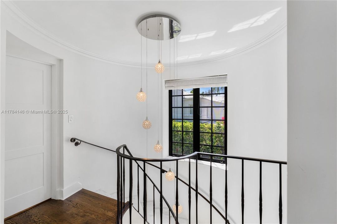 For Sale: $5,350,000 (4 beds, 4 baths, 3886 Square Feet)