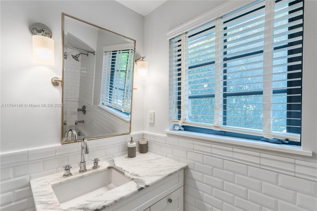 For Sale: $5,350,000 (4 beds, 4 baths, 3886 Square Feet)