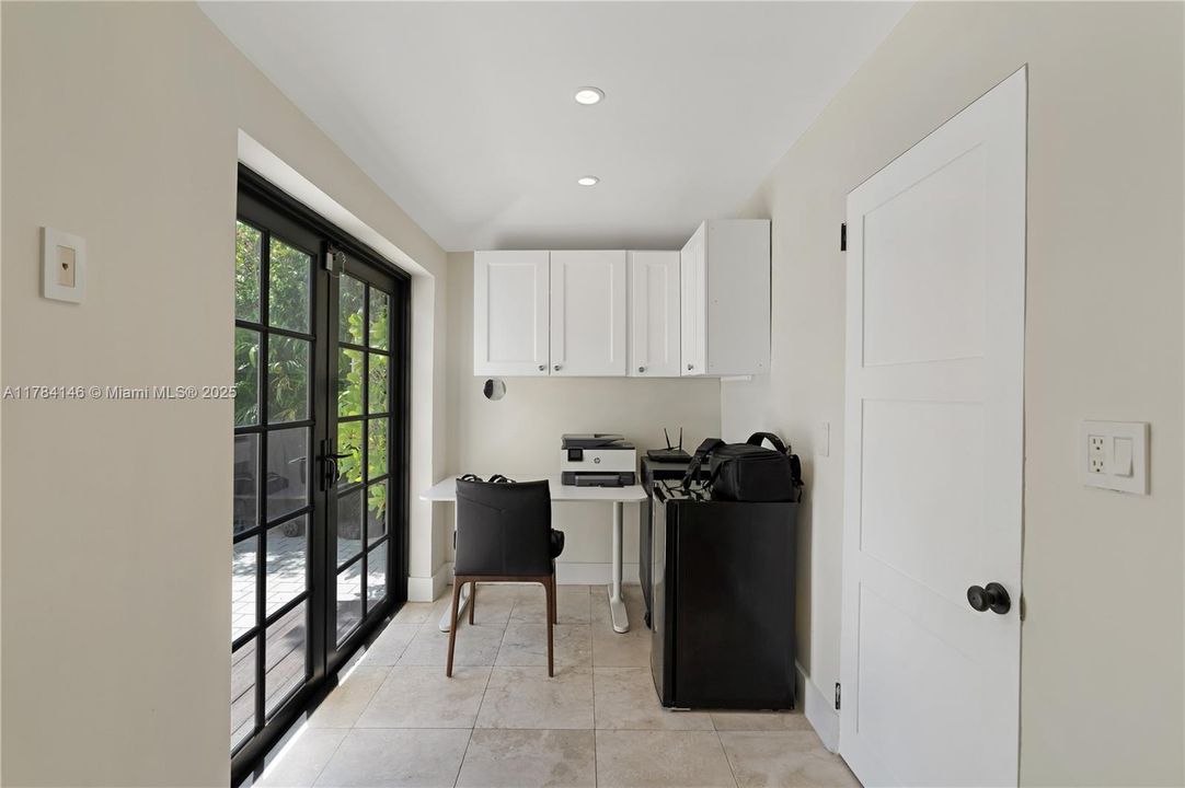 For Sale: $5,350,000 (4 beds, 4 baths, 3886 Square Feet)